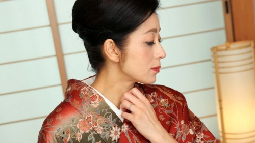 PACOPACOMAMA-011320 242 It 039 s been a long time since I wore a kimono, and I remember my coming-of-age ceremony in the era in the Showa era...